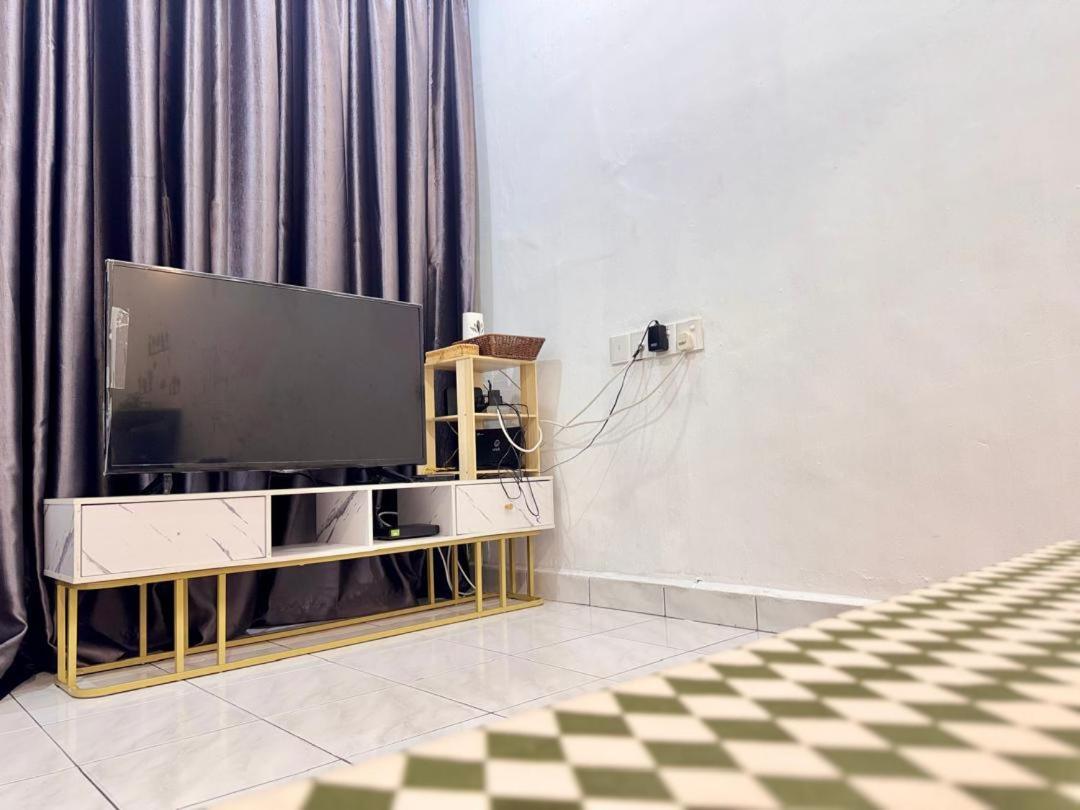Cozy Murni 14Th Entire 3 Bedroom House At Alma Bkt Mertajam Bukit Mertajam Exteriör bild